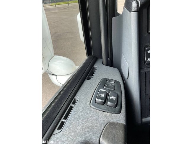 Scania  R 580 8x2 V8 Retarder Euro 6 HMF 50 Tonmeter laadkraan + Fly-Jib (16)