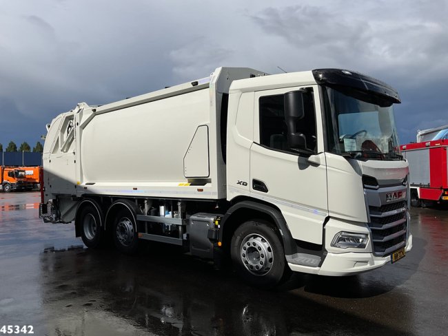DAF  FAG XD 300 Geesink 20m³ (3)