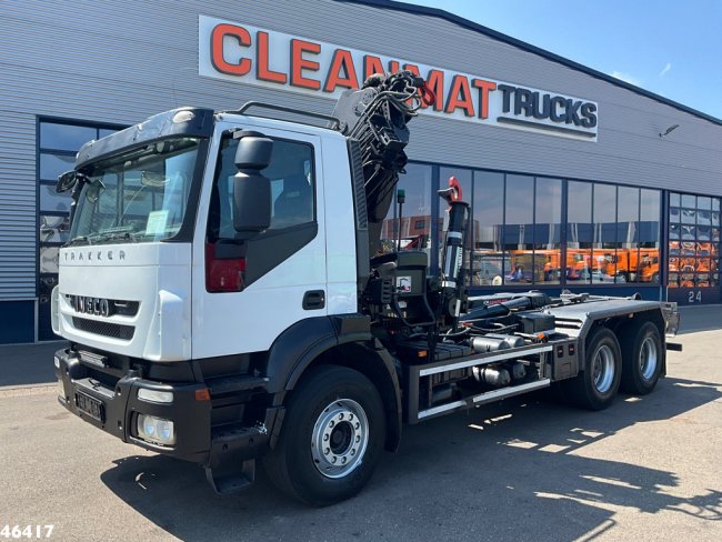 Iveco  Trakker AD260T36 6x4 Hiab 24 Tonmeter laadkraan (5)