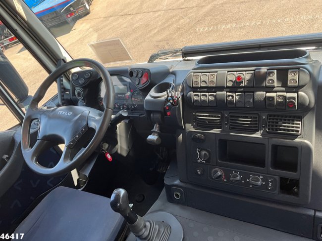 Iveco  Trakker AD260T36 6x4 Hiab 24 Tonmeter laadkraan (15)