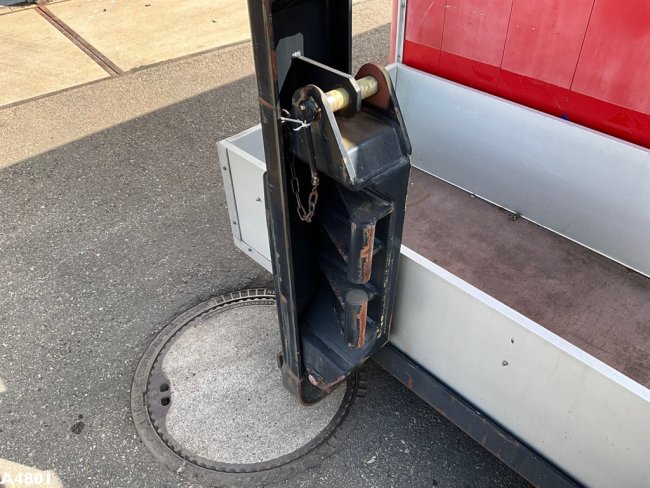 Gesloten 18m³ container  met oprijrampen ex-brandweer! (7)