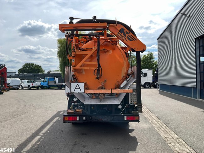 MAN  26.400 Kroll 14.5m³ kolkenzuiger Euro 2 Manual Gearbox (3)