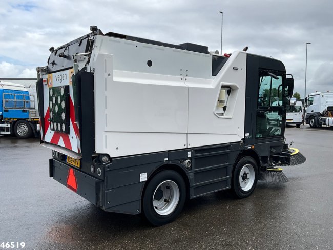 Schmidt  Compact 400 Euro 6 with 3-rd brush (5)