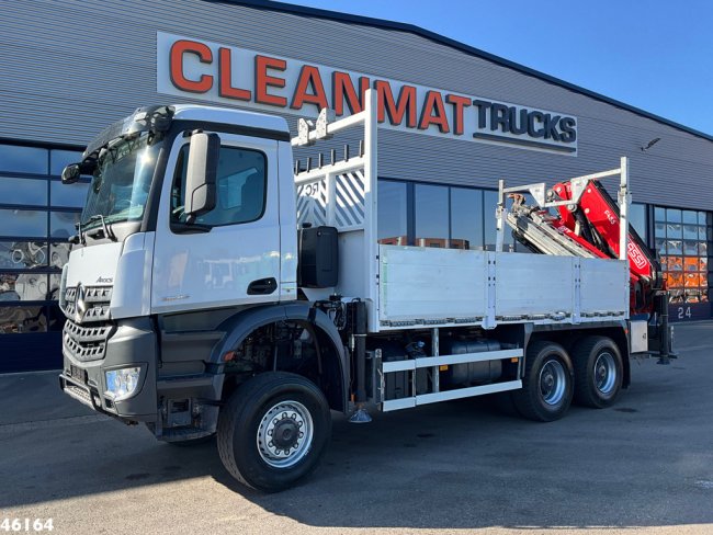 Mercedes-Benz  Arocs 3345 6x6 Fassi 45 Tonmeter laadkraan Just 101.867 km! (2)