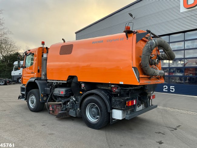 Mercedes-Benz  Actros 1829 4x4 Bucher Cityfant 60 Links en rechts vegend (5)