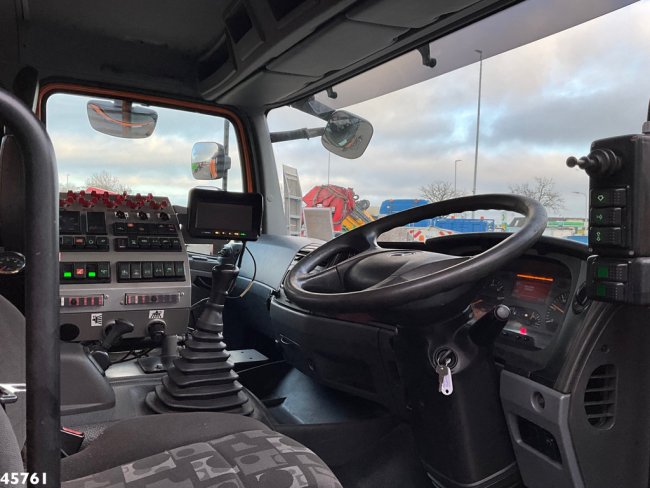 Mercedes-Benz  Actros 1829 4x4 Bucher Cityfant 60 Links en rechts vegend (13)