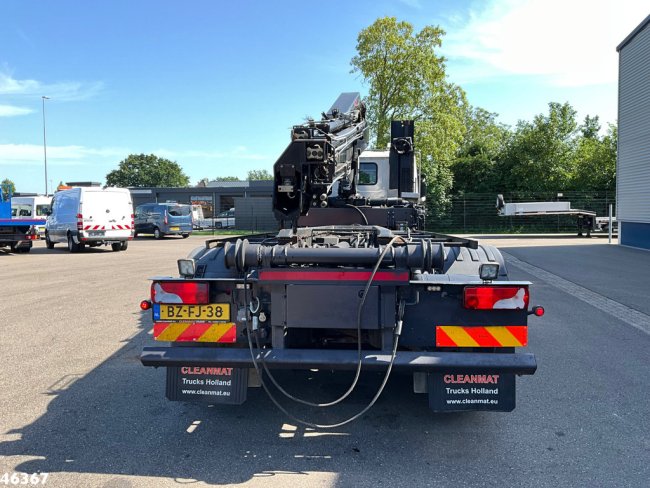 Scania  P 360 Euro 5 8x2 Hiab 28 Tonmeter laadkraan (2)