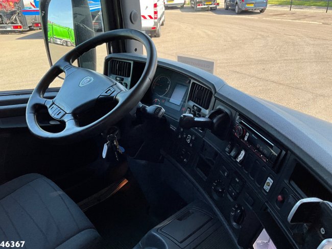 Scania  P 360 Euro 5 8x2 Hiab 28 Tonmeter laadkraan (14)