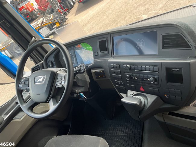 MAN  TGX 41.640 Euro 6 8x4 Just 94.710 km! (9)