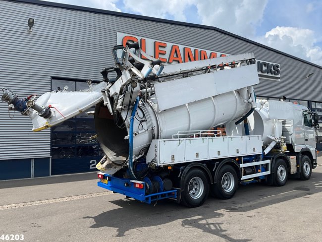 Volvo  FH 390 8x4 kolkenzuiger (0)