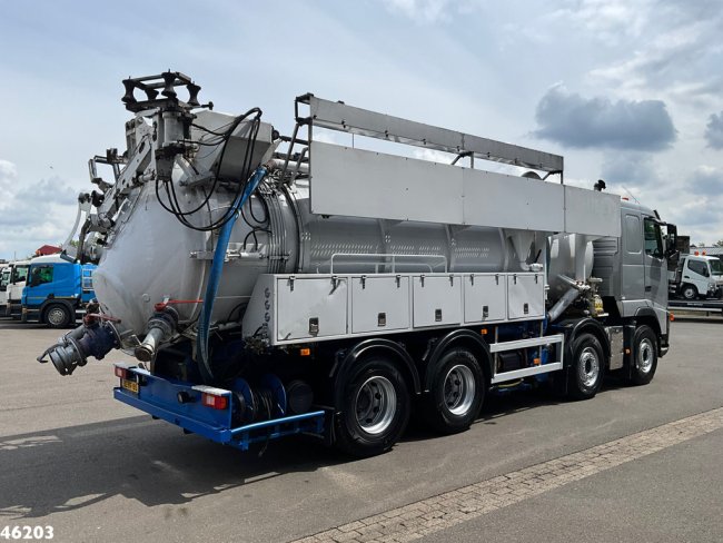 Volvo  FH 390 8x4 kolkenzuiger (5)