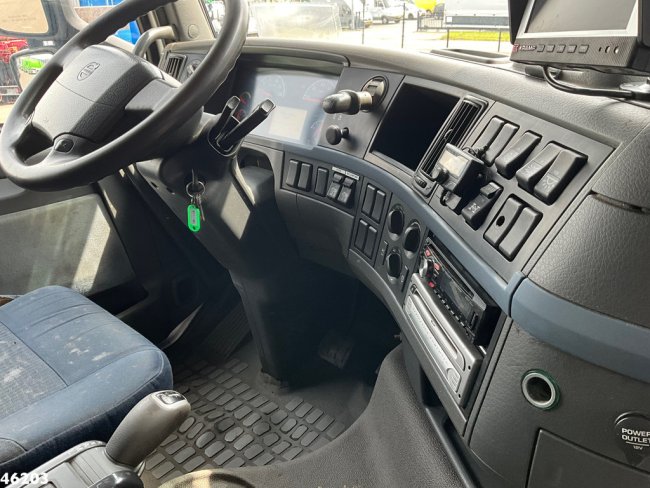 Volvo  FH 390 8x4 kolkenzuiger (17)