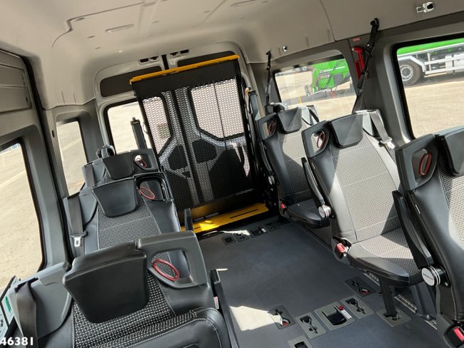 Volkswagen E-Crafter 100% Elektrisch 9 persoon + 2 rolstoelvervoer  (9)