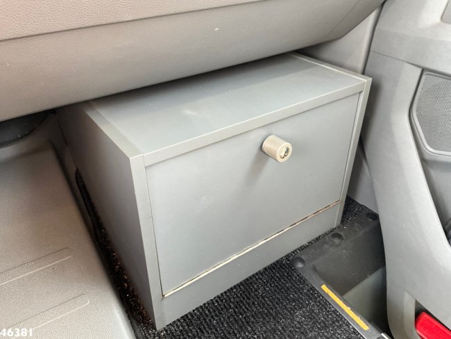 Volkswagen E-Crafter 100% Elektrisch 9 persoon + 2 rolstoelvervoer  (14)