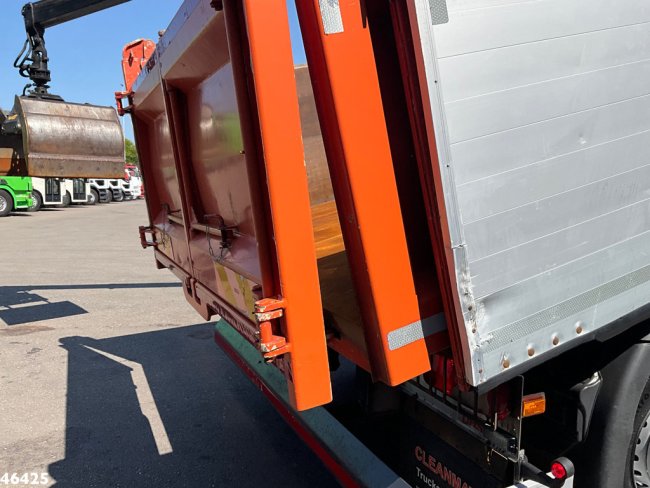 Scania  P 320 HMF 14 Tonmeter Z-kraan Just 227.472 km! (8)