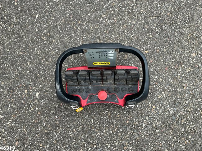 MAN  TGL 12.220 Euro 6 Palfinger 7 Tonmeter laadkraan Just 124.191 km! (15)