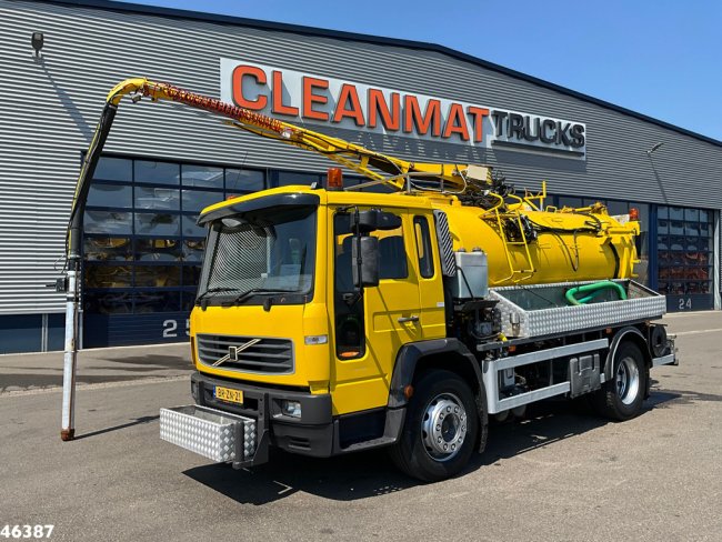 Volvo  FL 220 Kolkenzuiger 5m³ Just 147.623 km! (1)