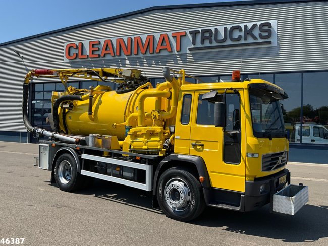 Volvo  FL 220 Kolkenzuiger 5m³ Just 147.623 km! (4)
