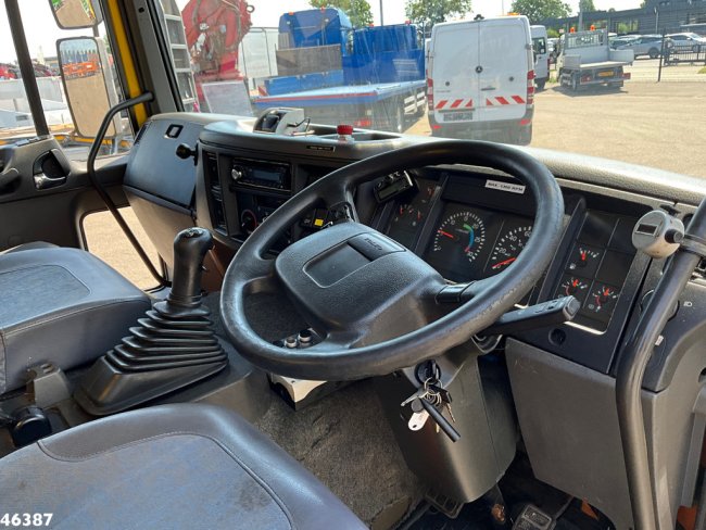 Volvo  FL 220 Kolkenzuiger 5m³ Just 147.623 km! (18)