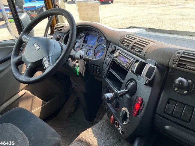 DAF  FAK 85 CF 410 8x2 VDL 25 Ton haakarmsysteem (9)