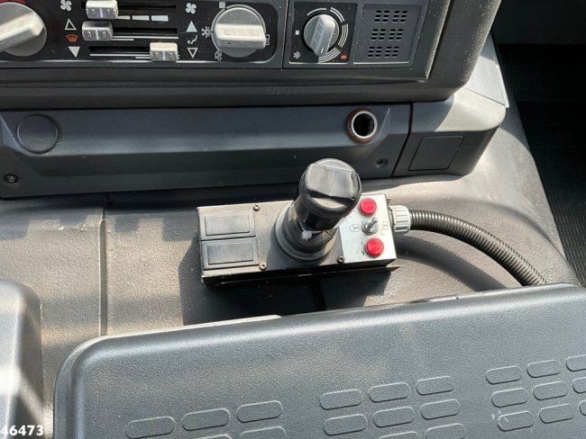 Iveco  Eurotech 190E35 Manual Full Steel Hiab 12 Tonmeter laadkraan (12)