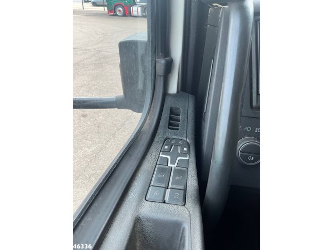 Volvo  FMX 460 6x6 Euro 6 HMF 16 Tonmeter Z-kraan (19)