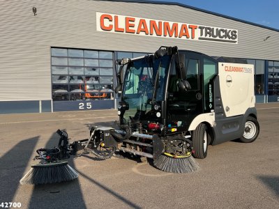 Mathieu MC 210 Azura Flex Euro 6 Stage 5 with 3-rd brush