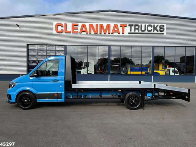 Volkswagen Crafter 35 2.0 TDI met Nieuwe Oprijcarrosserie (1)