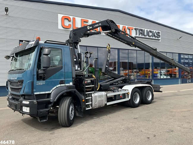 Iveco  Trakker AD450T/P Euro 6 Hiab 18 Tonmeter laadkraan (0)