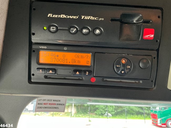 Mercedes-Benz  ANTOS 2533 Euro 6 Geesink 22m³ (21)