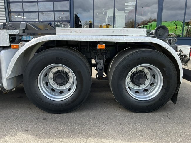 Scania  R 480 10x4 Retarder HMF 16 Tonmeter Z-kraan (8)