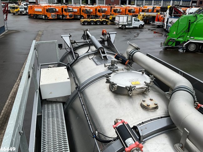 Mercedes-Benz  Arocs 2643 6x4 Koks Cyclovac Vacuum Droge stoffen RVS opbouw Just 21.576 km! (11)
