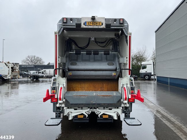 DAF  FAG XD 300 Terberg Olympus 17m³ (5)