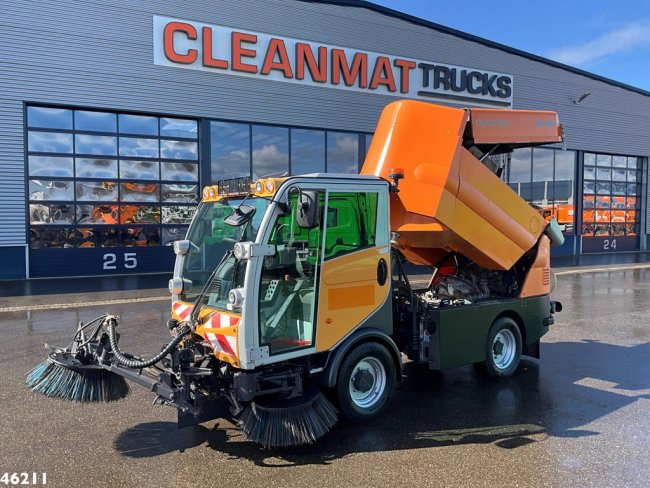 Bucher  Citycat 2020 with 3-rd brush (0)