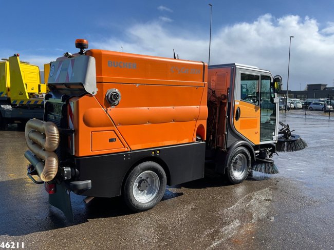 Bucher  Citycat 2020 with 3-rd brush (6)