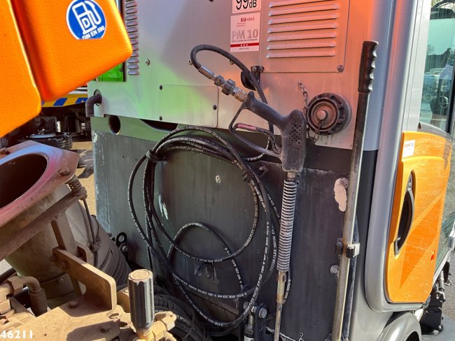 Bucher  Citycat 2020 with 3-rd brush (8)