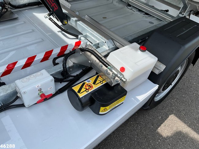 Peugeot  E-Expert 100% elektrisch kippende zijlader (10)