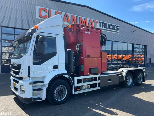 Iveco  Stralis AD260SY Euro 6 Translift zijlader (2)