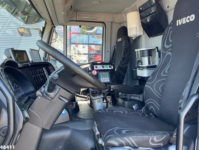 Iveco  Stralis AD260SY Euro 6 Translift zijlader (12)