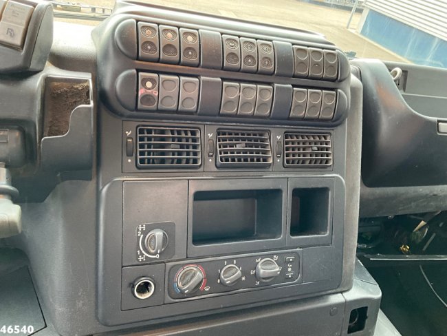Iveco  Trakker AD380T41 6x4 Palfinger 16 Tonmeter laadkraan (16)
