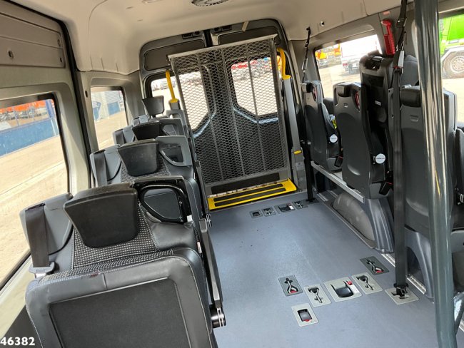 Volkswagen E-Crafter 100% Elektrisch 9 persoon + 2 rolstoelvervoer  (9)