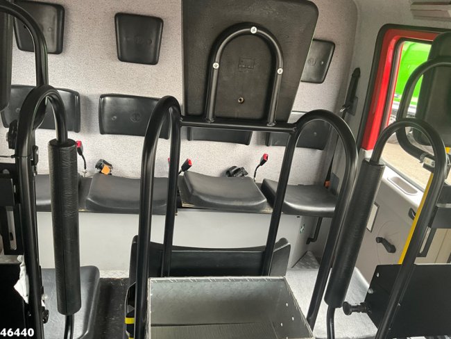 Mercedes-Benz  Atego 918 4x4 ZIEGLER Feuerwehr/ materiaalwagen Just 20.105 km! (9)