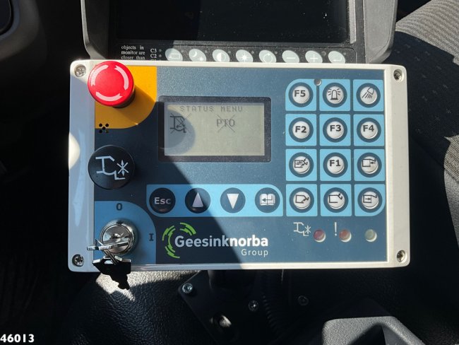 FUSO  Canter 9C18 Euro 6 Geesink 7m³ (13)