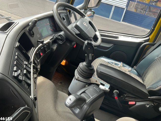 Volvo  FM 330 Euro 5 Translift zijlader Just 127.263 km! (12)