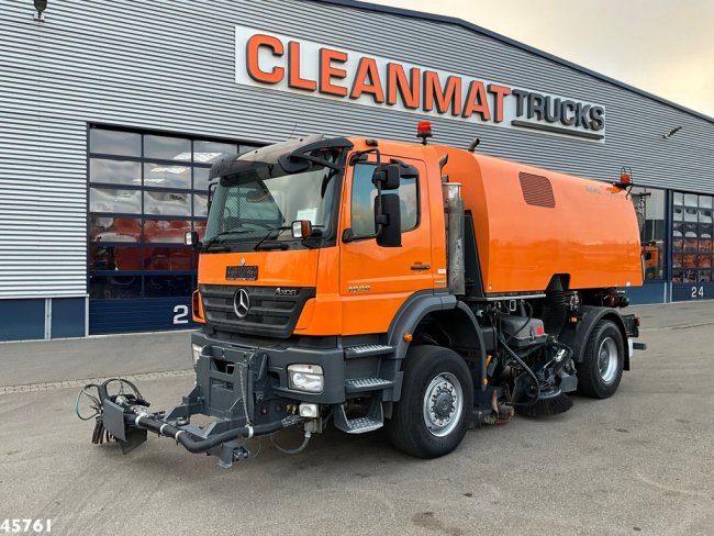 Mercedes-Benz  Actros 1829 4x4 Bucher Cityfant 60 Links en rechts vegend (3)
