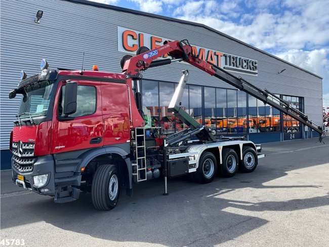 Mercedes-Benz  Arocs 3251 8x4 Euro 6 HMF 26 Tonmeter laadkraan (0)