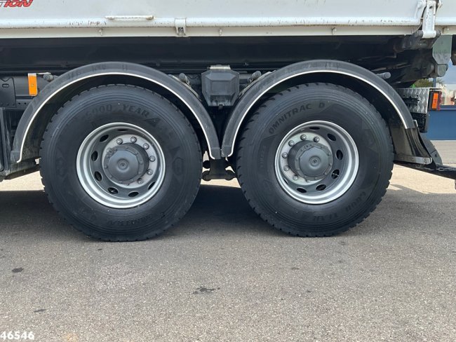 Mercedes-Benz  Axor 2636 6x4 Manual Full steel Hiab 14 Tonmeter laadkraan (13)