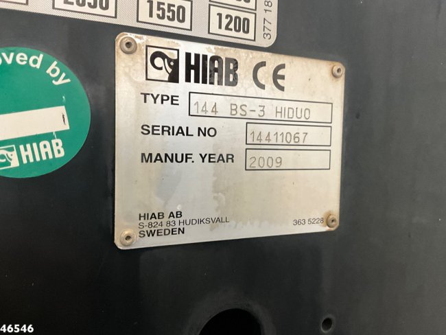 Mercedes-Benz  Axor 2636 6x4 Manual Full steel Hiab 14 Tonmeter laadkraan (29)