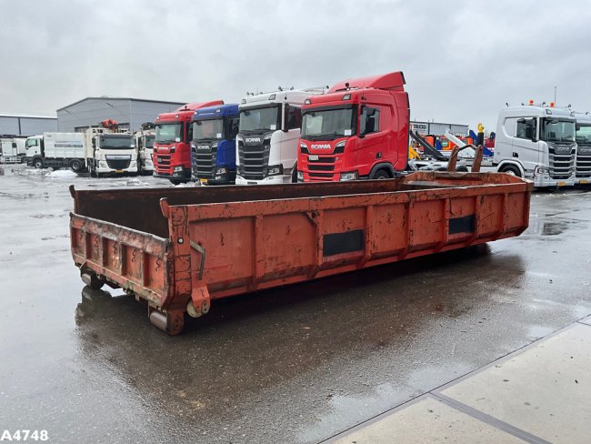 Container 12m³   (4)