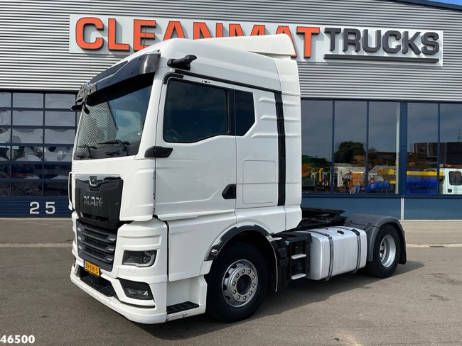 MAN  TGX 18.510 Euro 6 with Engine brake Just 274.127 km! (0)